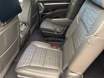 2025 Cadillac Escalade ESV Sport Platinum