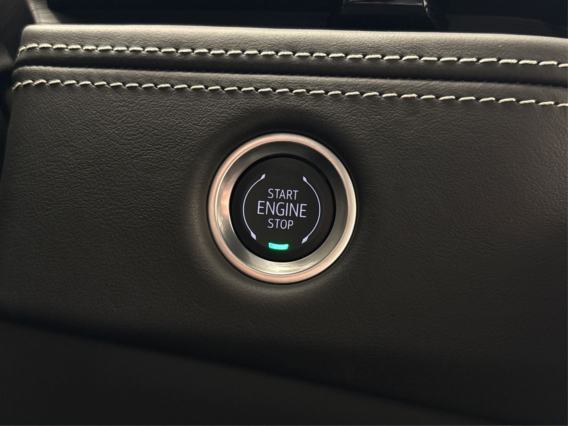 2025 Cadillac Escalade ESV Sport Platinum