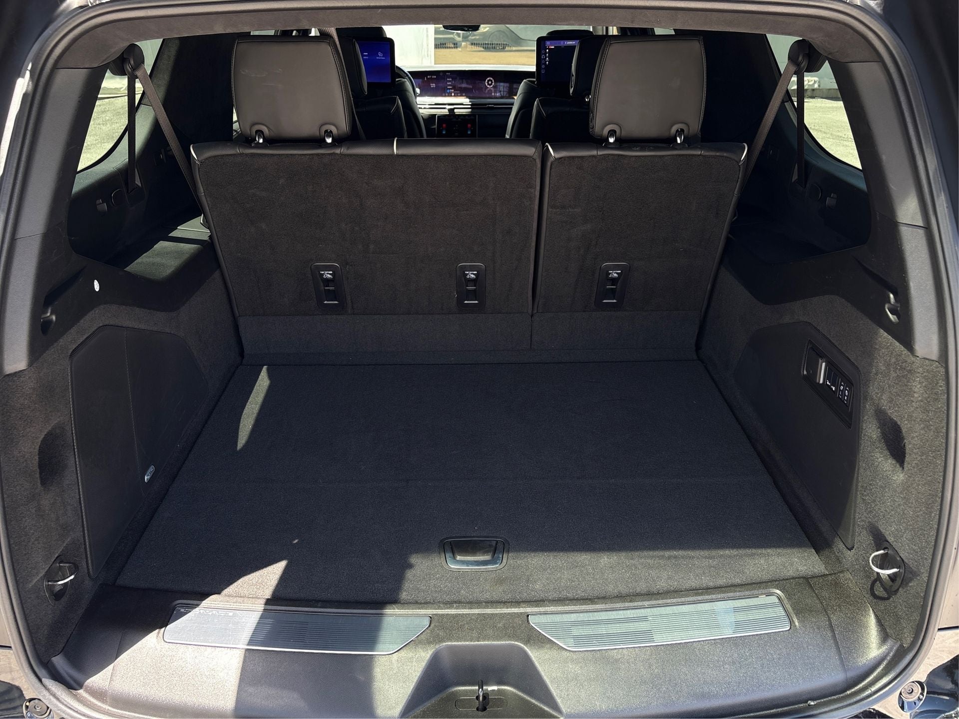 2025 Cadillac Escalade ESV Sport Platinum