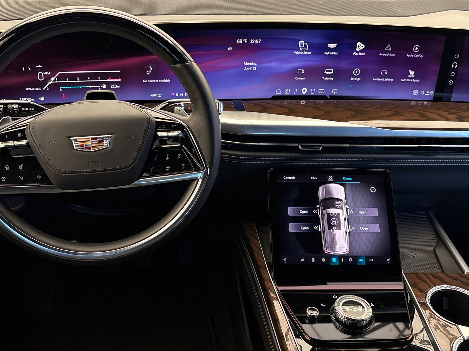 2025 Cadillac Escalade ESV Sport Platinum