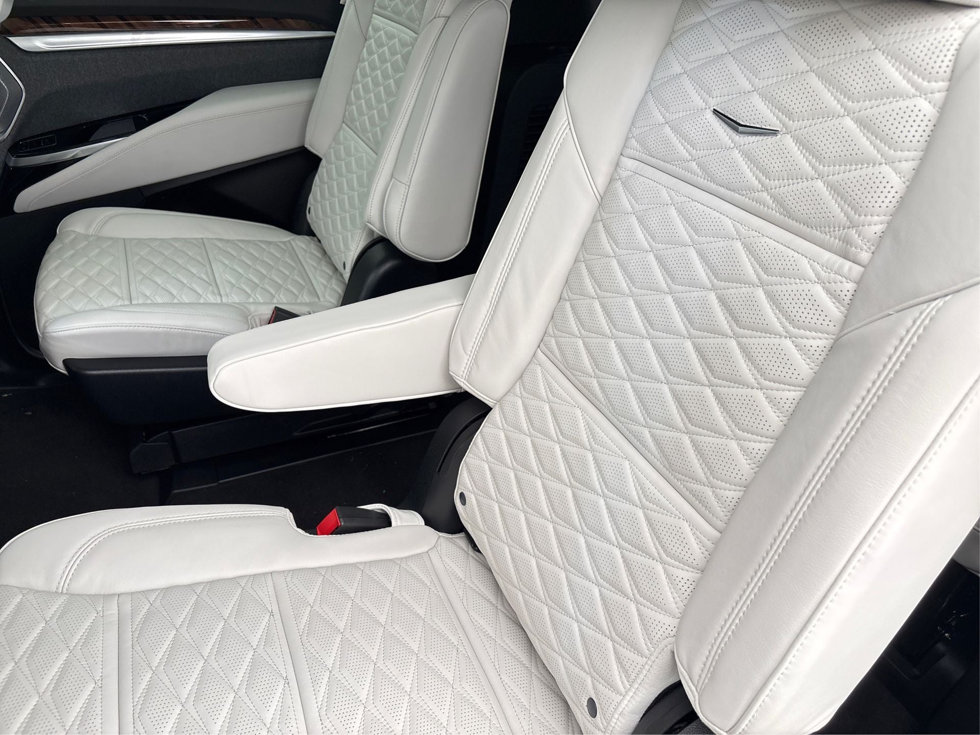 2025 Cadillac Escalade ESV Sport Platinum