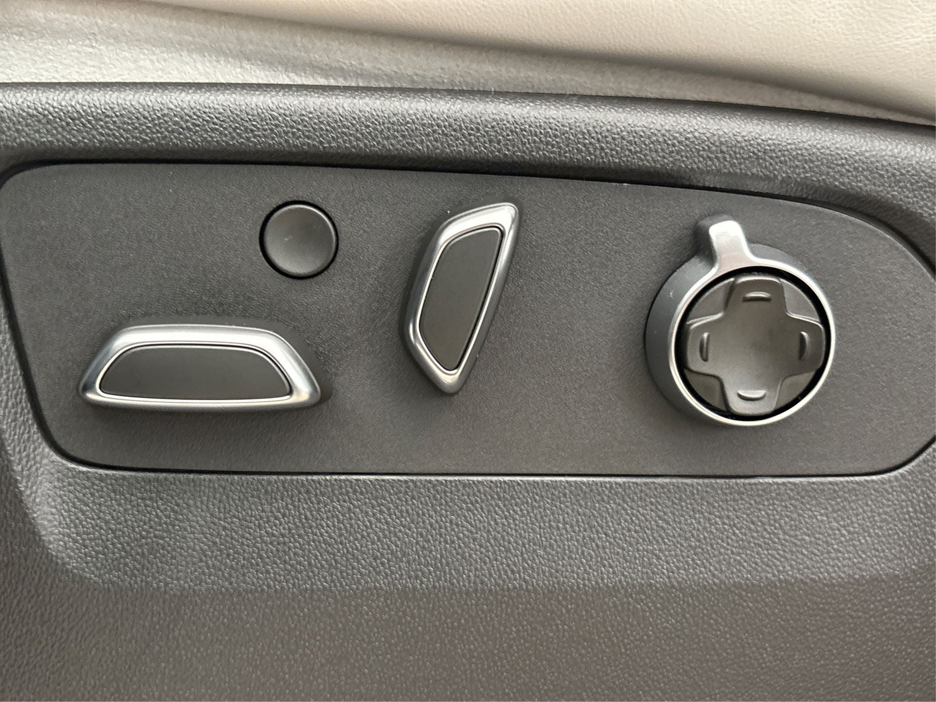 2025 Cadillac Escalade ESV Sport Platinum