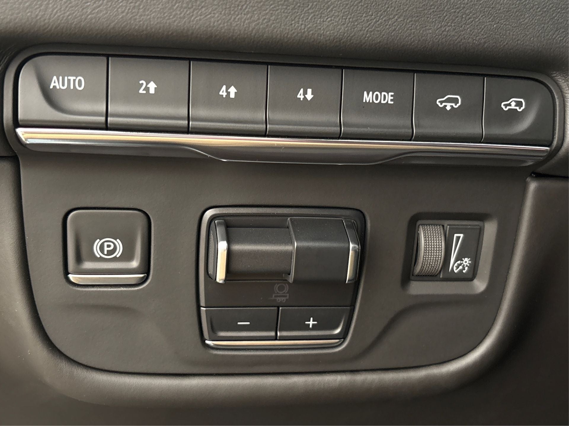 2025 Cadillac Escalade ESV Sport Platinum