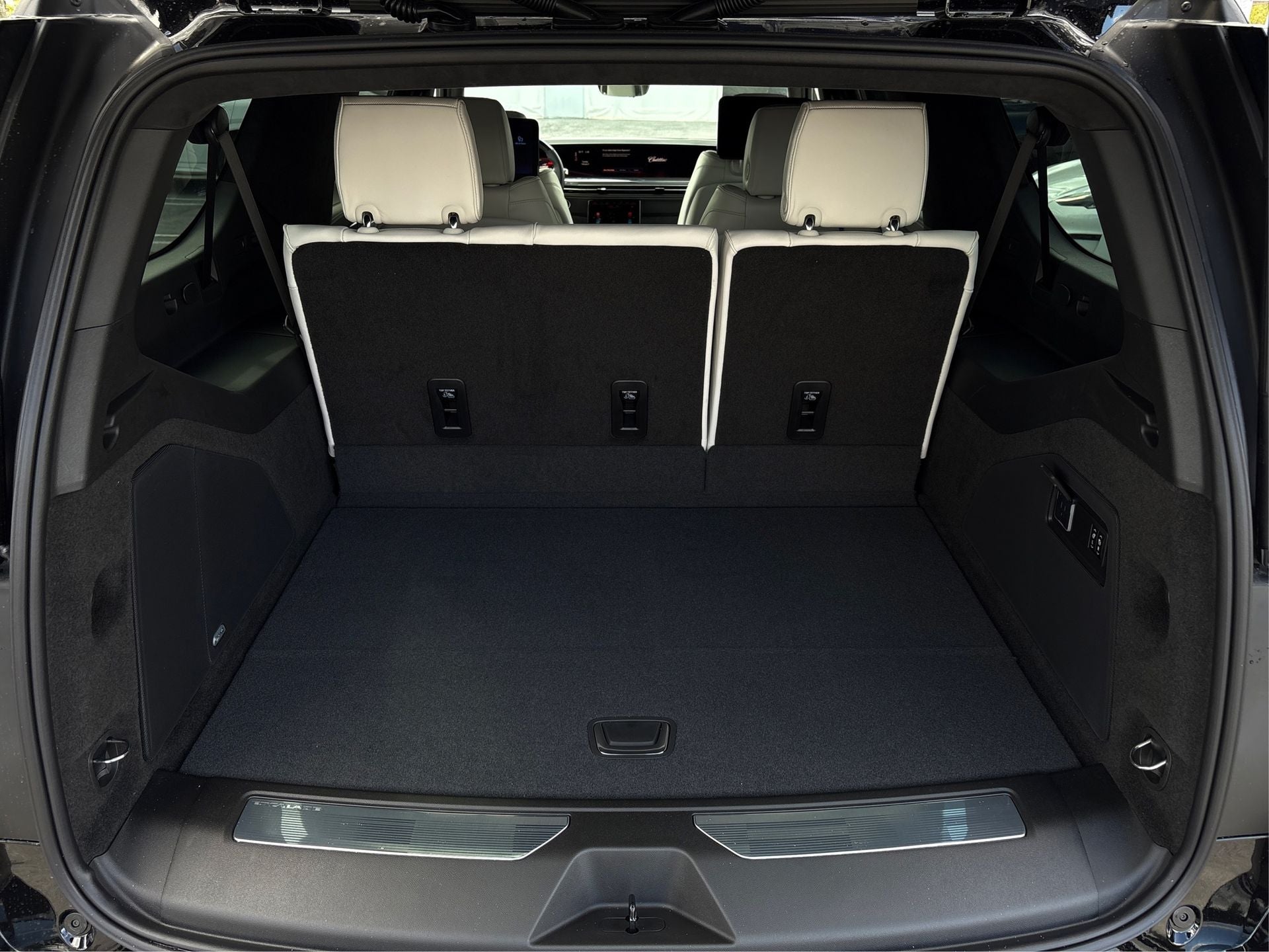 2026 Cadillac Escalade ESV V-Series