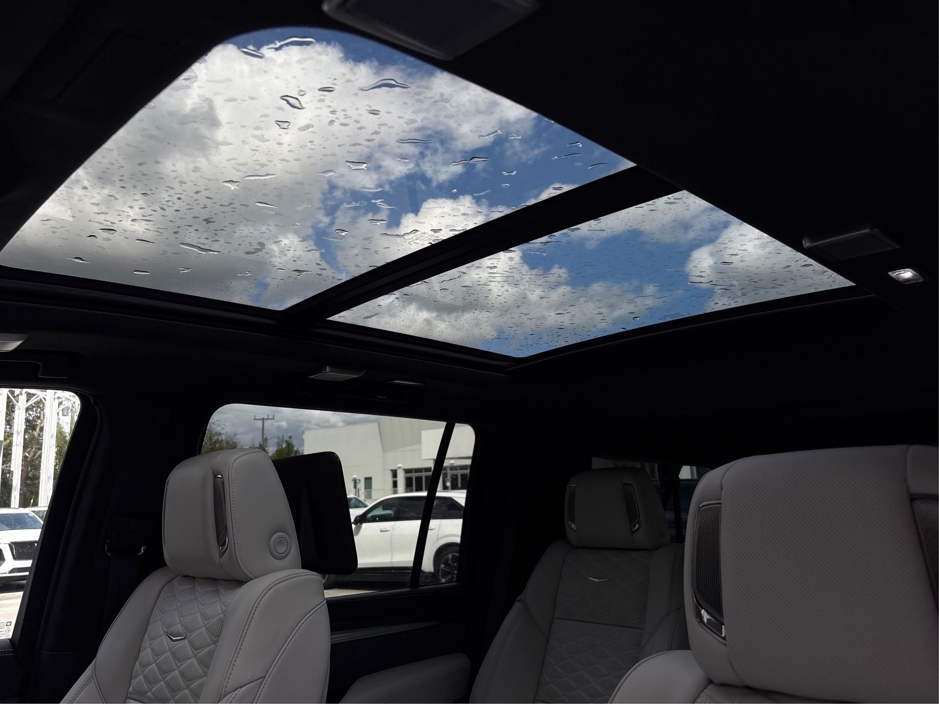 2026 Cadillac Escalade ESV V-Series