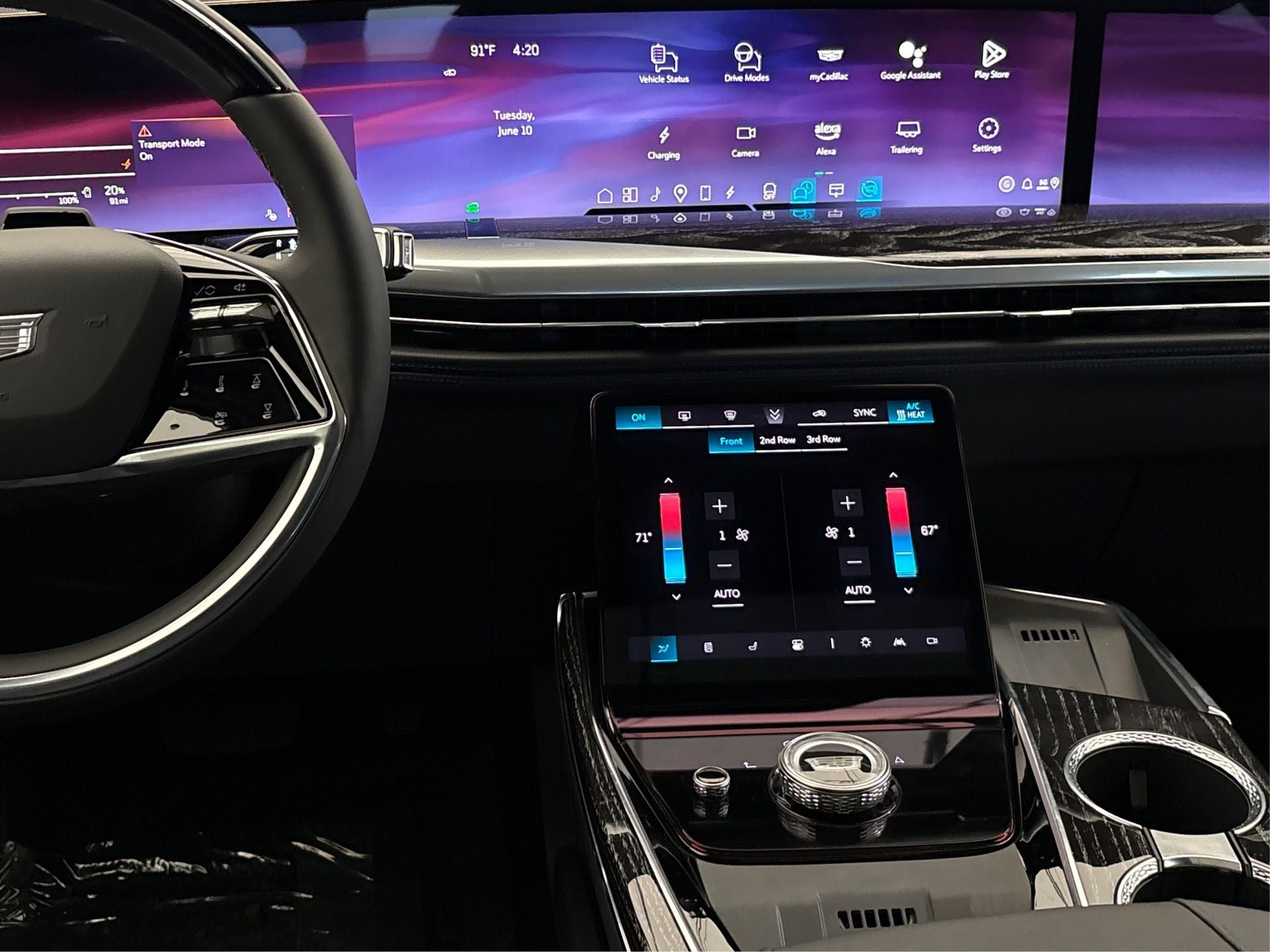 2025 Cadillac ESCALADE IQ Luxury 1