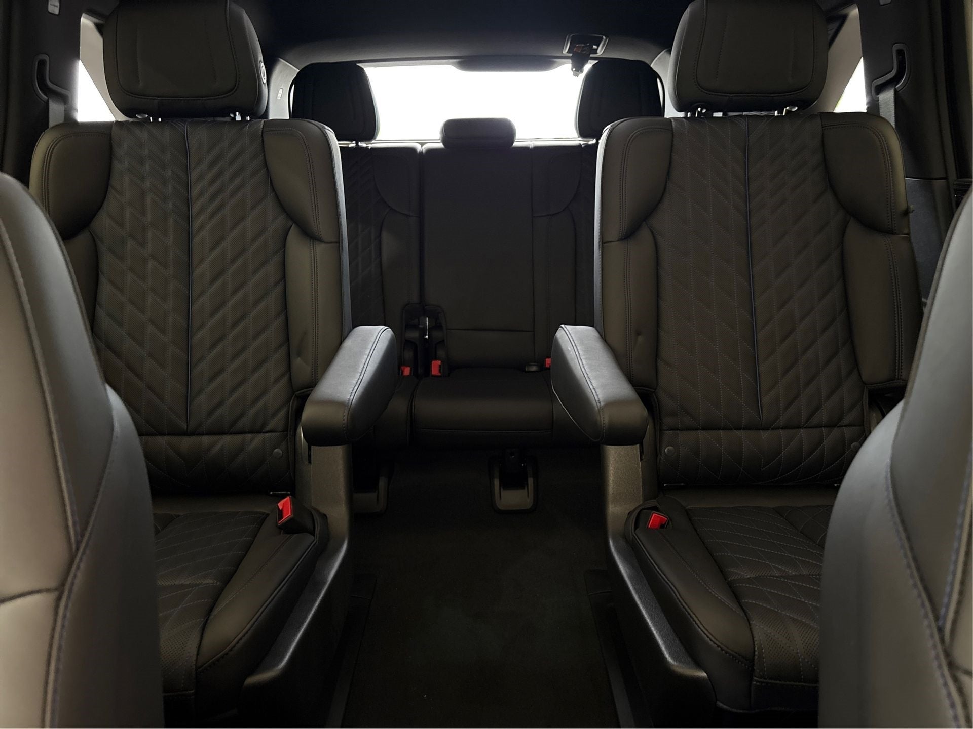 2025 Cadillac ESCALADE IQ Luxury 1