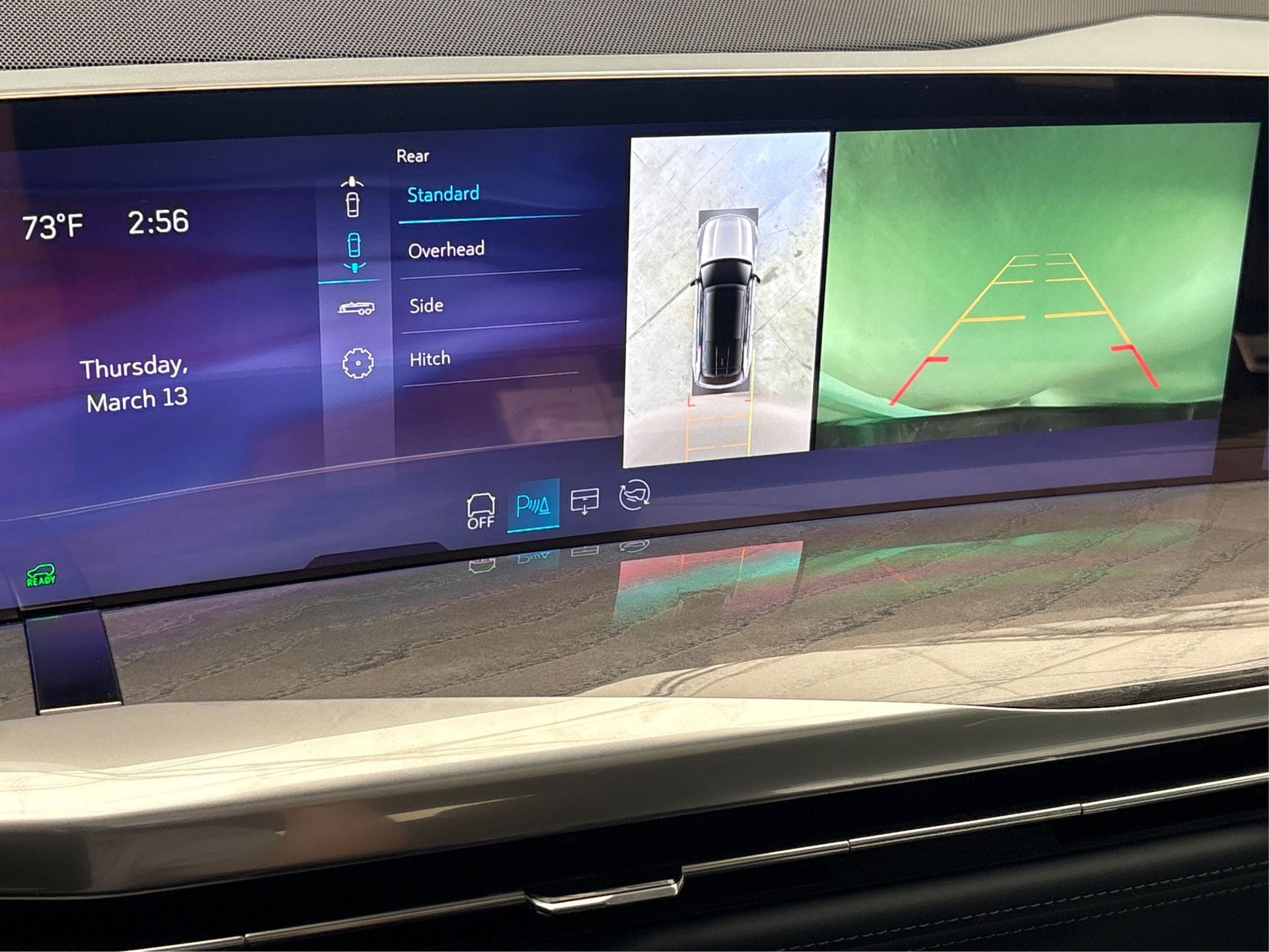 2025 Cadillac ESCALADE IQ Luxury 2