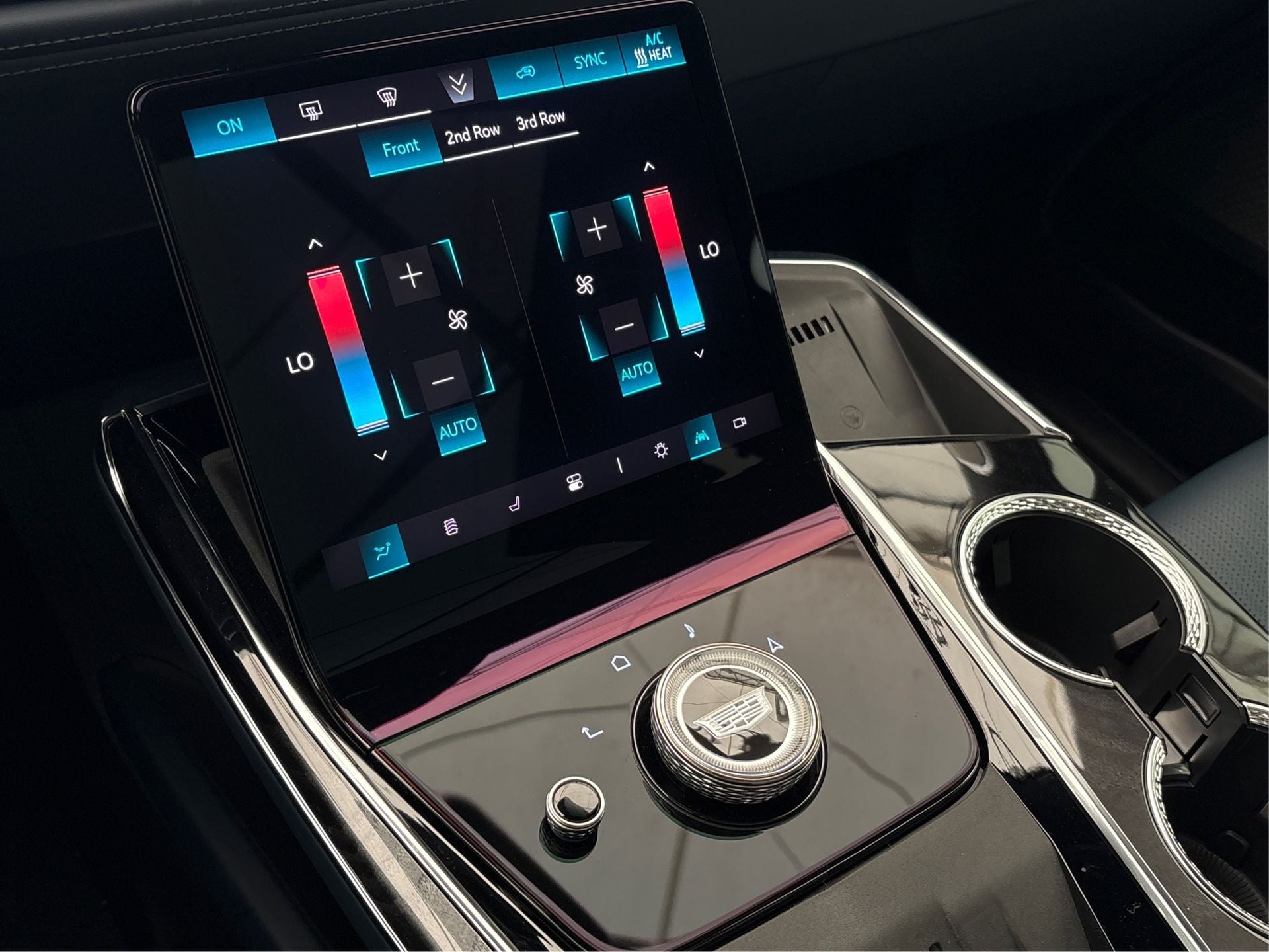 2025 Cadillac ESCALADE IQ Luxury 2