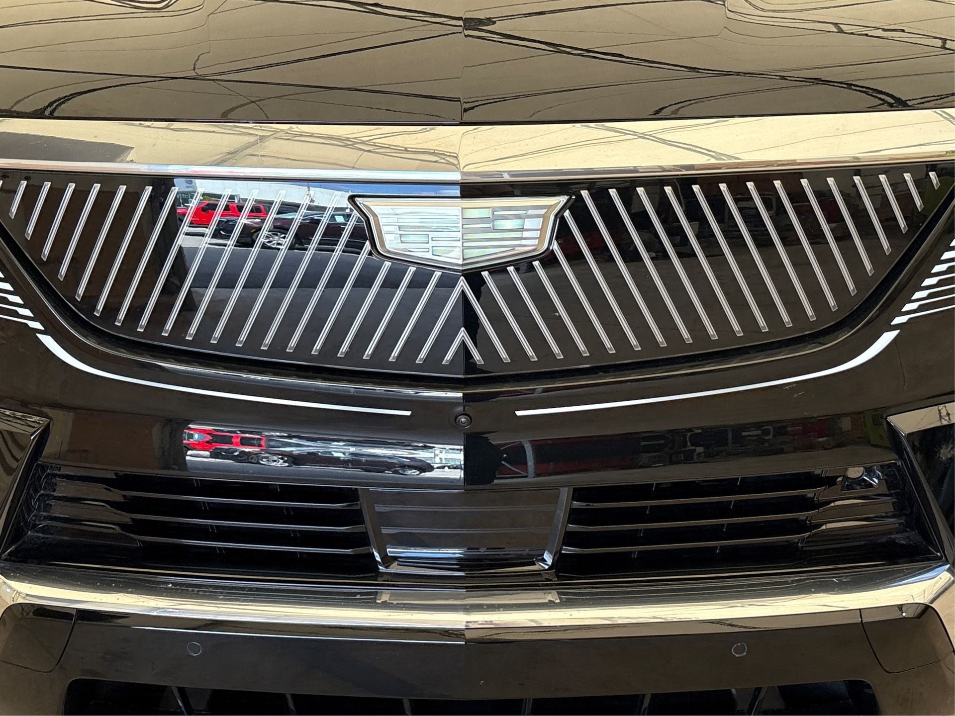 2025 Cadillac ESCALADE IQ Luxury 2