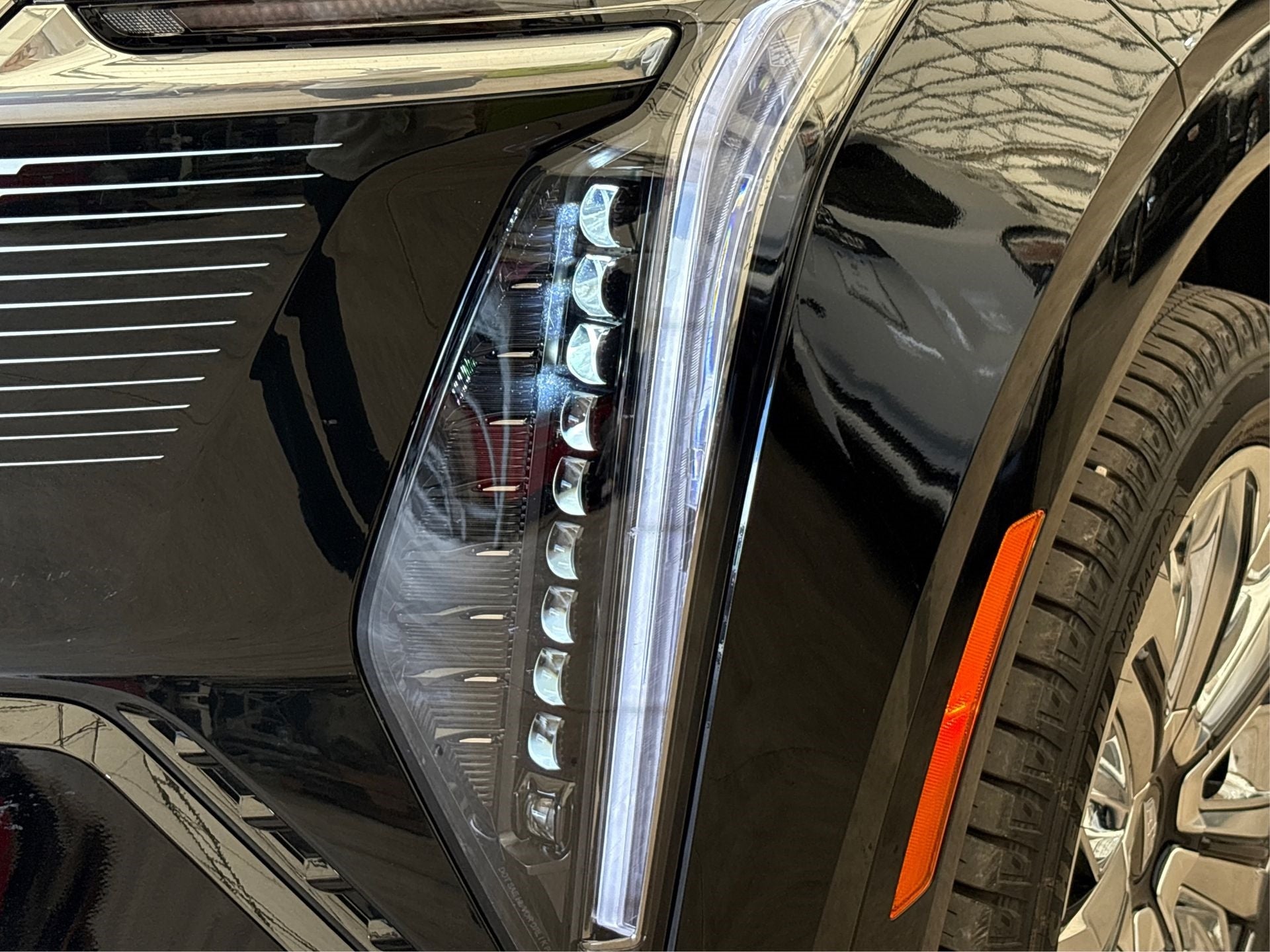 2025 Cadillac ESCALADE IQ Luxury 2