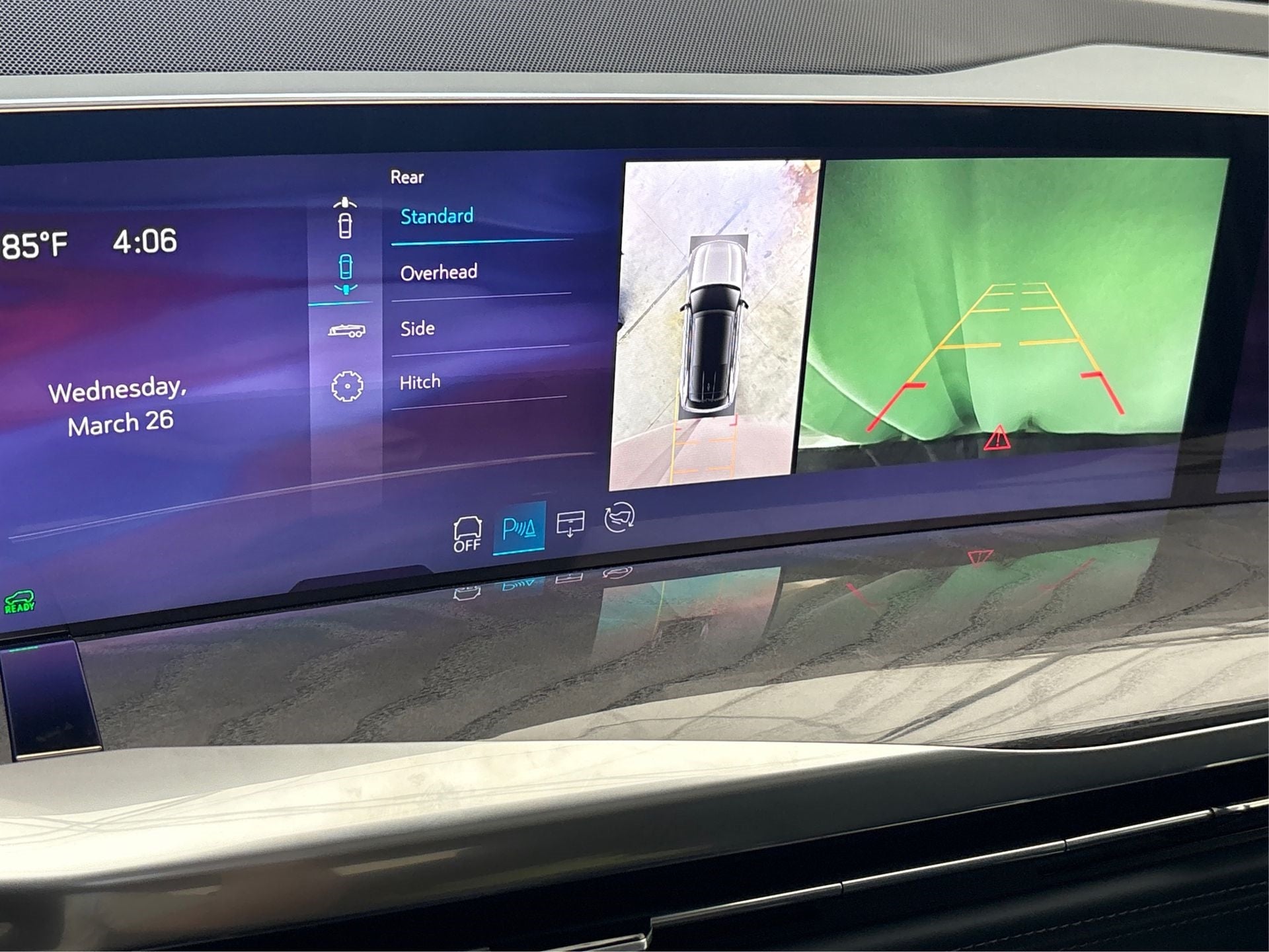 2025 Cadillac ESCALADE IQ Luxury 2