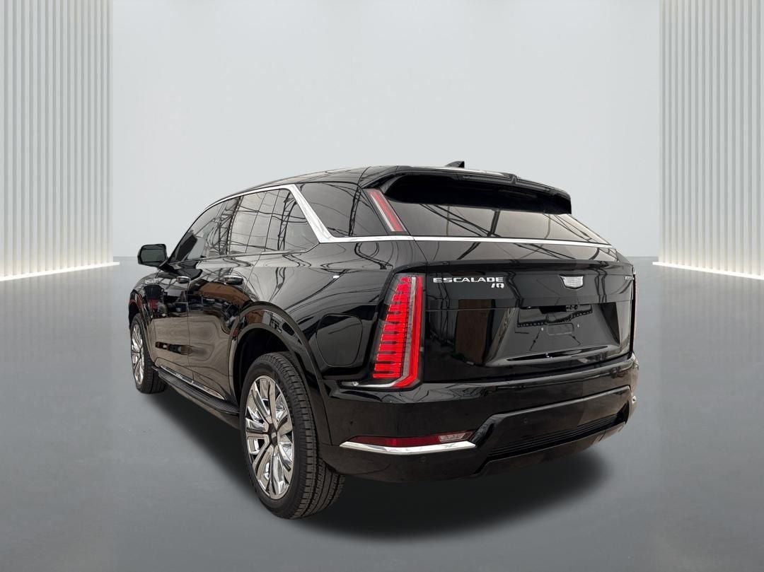 2025 Cadillac ESCALADE IQ Luxury 2