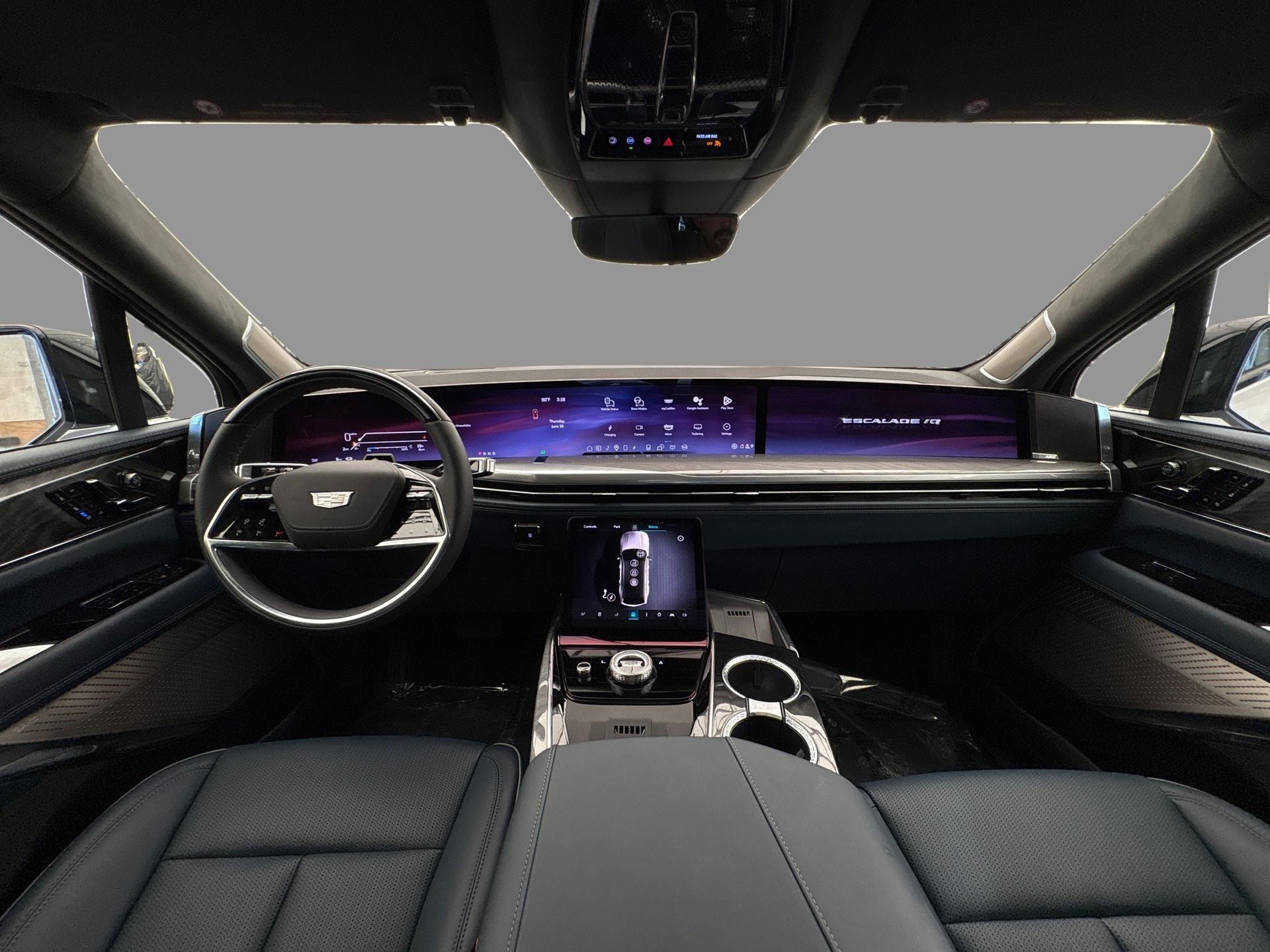 2025 Cadillac ESCALADE IQ Luxury 2