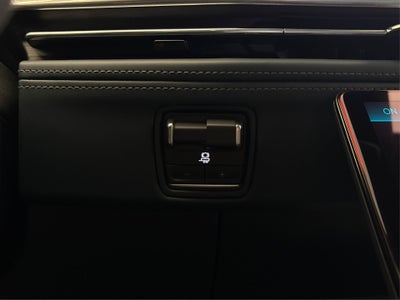 2025 Cadillac ESCALADE IQ Luxury 2