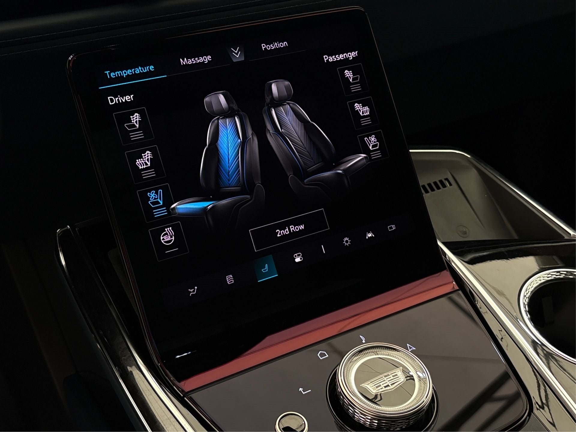 2025 Cadillac ESCALADE IQ Luxury 2