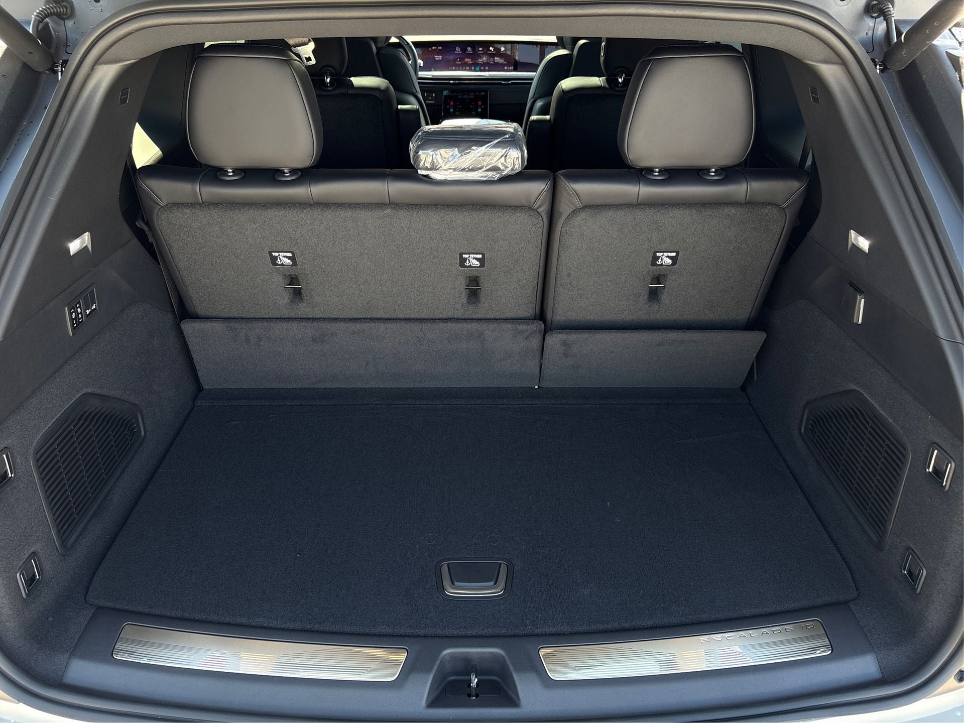2026 Cadillac ESCALADE IQ Sport
