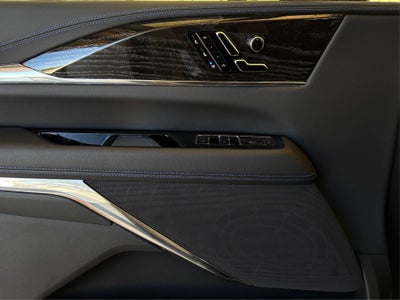 2026 Cadillac ESCALADE IQ Sport