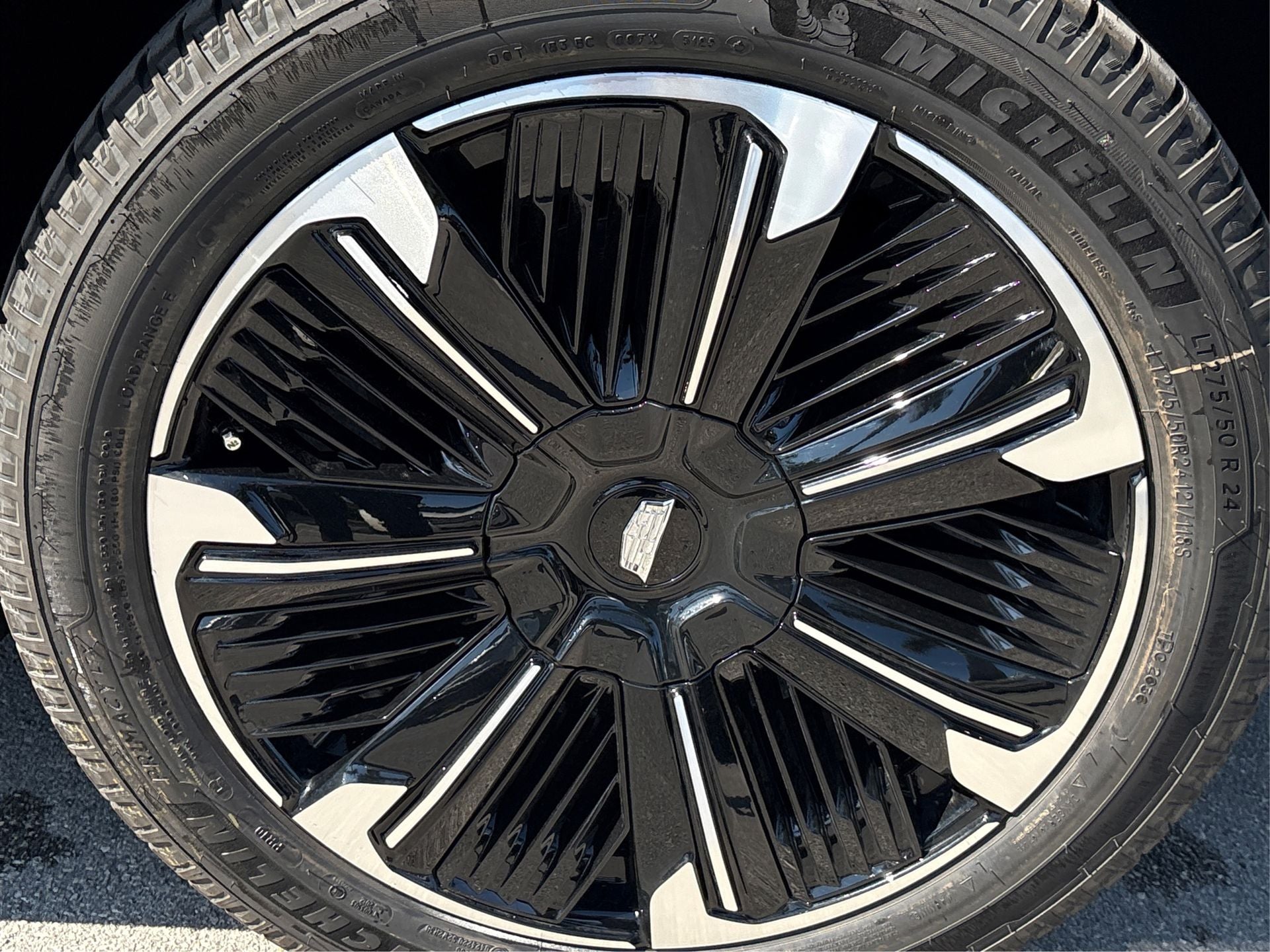 2026 Cadillac ESCALADE IQ Premium Sport