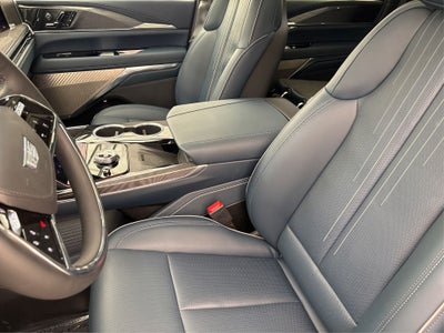 2025 Cadillac ESCALADE IQ Sport 2