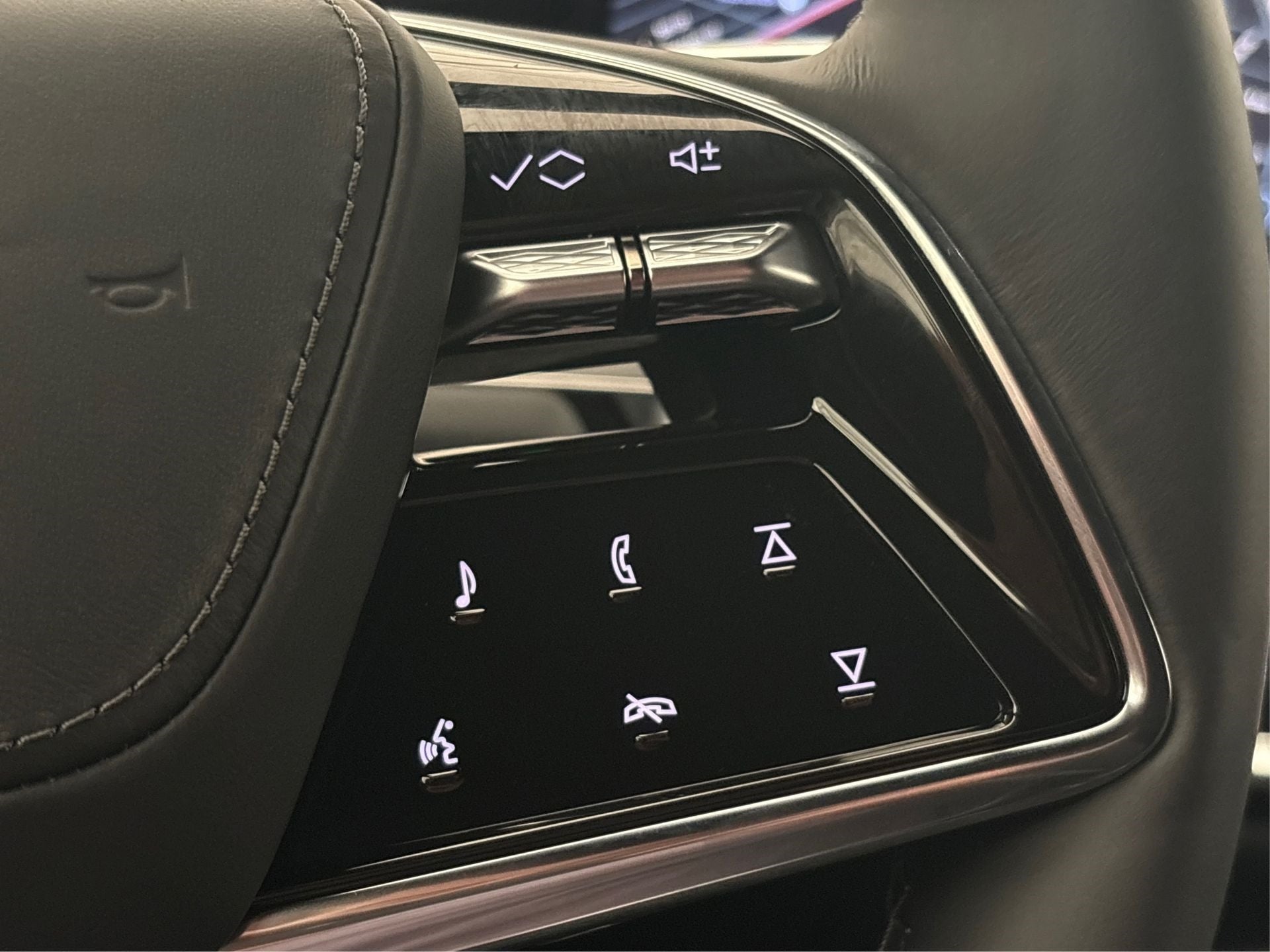 2026 Cadillac LYRIQ V-Series Premium