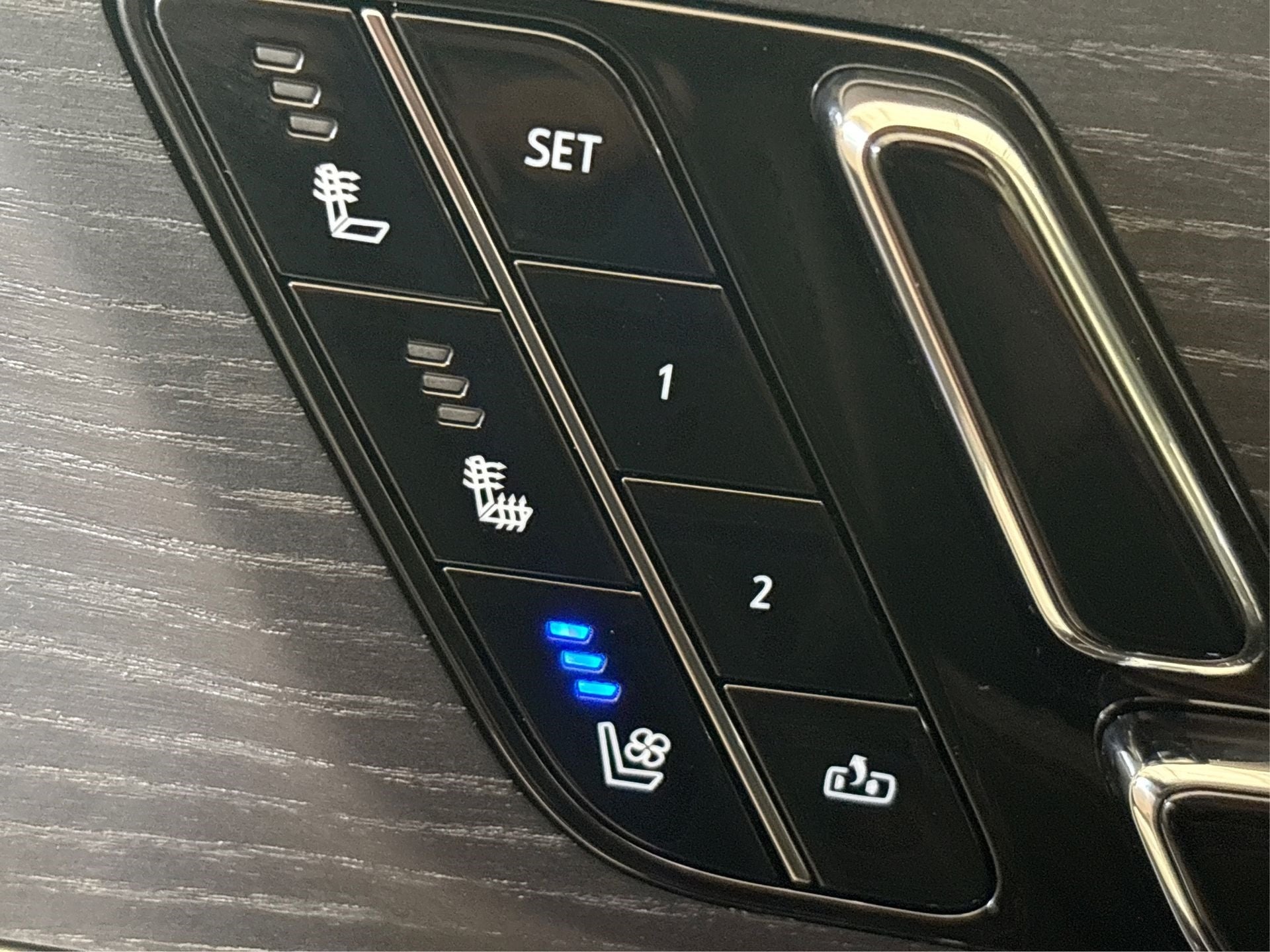 2026 Cadillac LYRIQ V-Series Premium