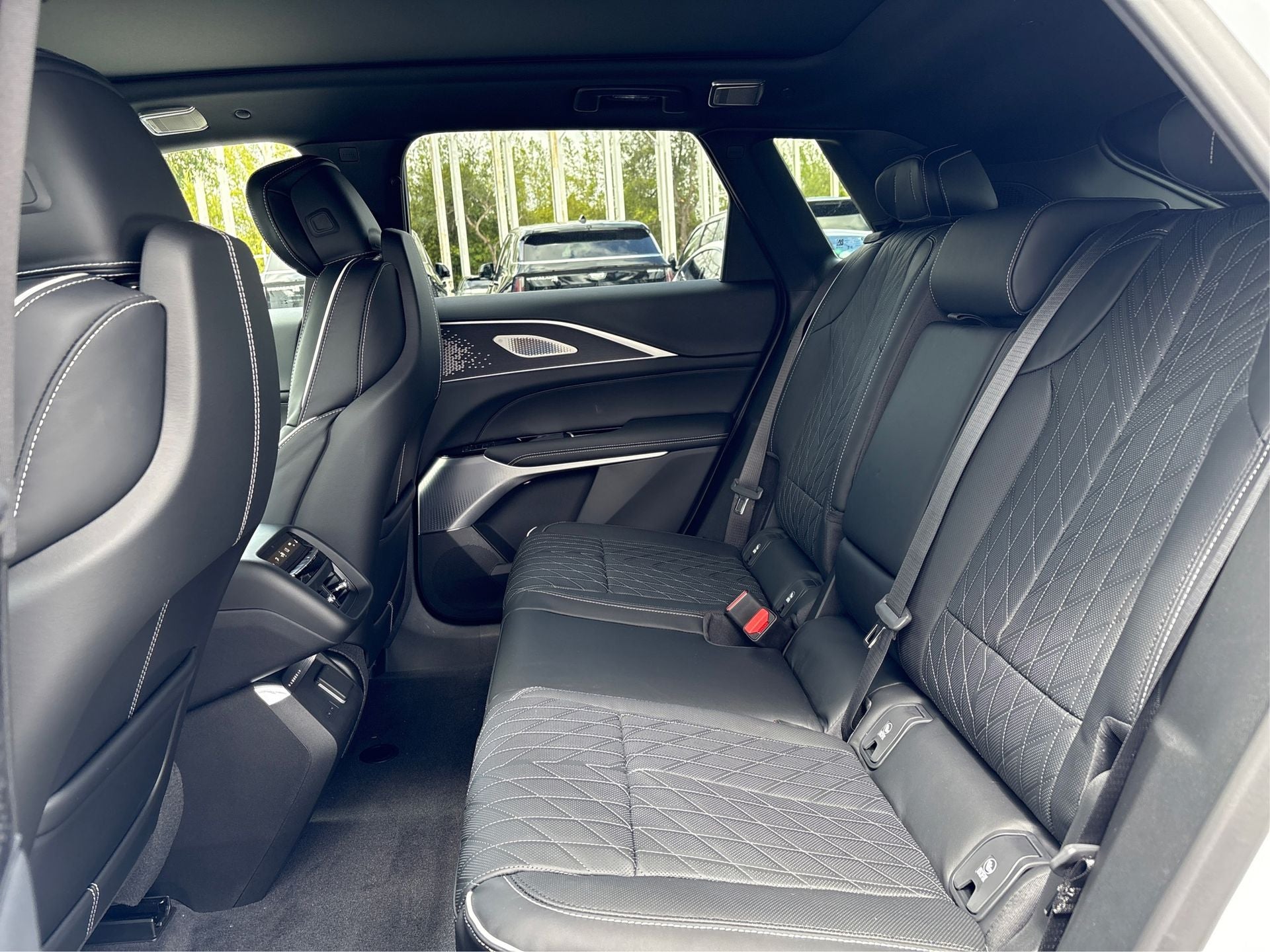 2026 Cadillac LYRIQ V-Series Premium