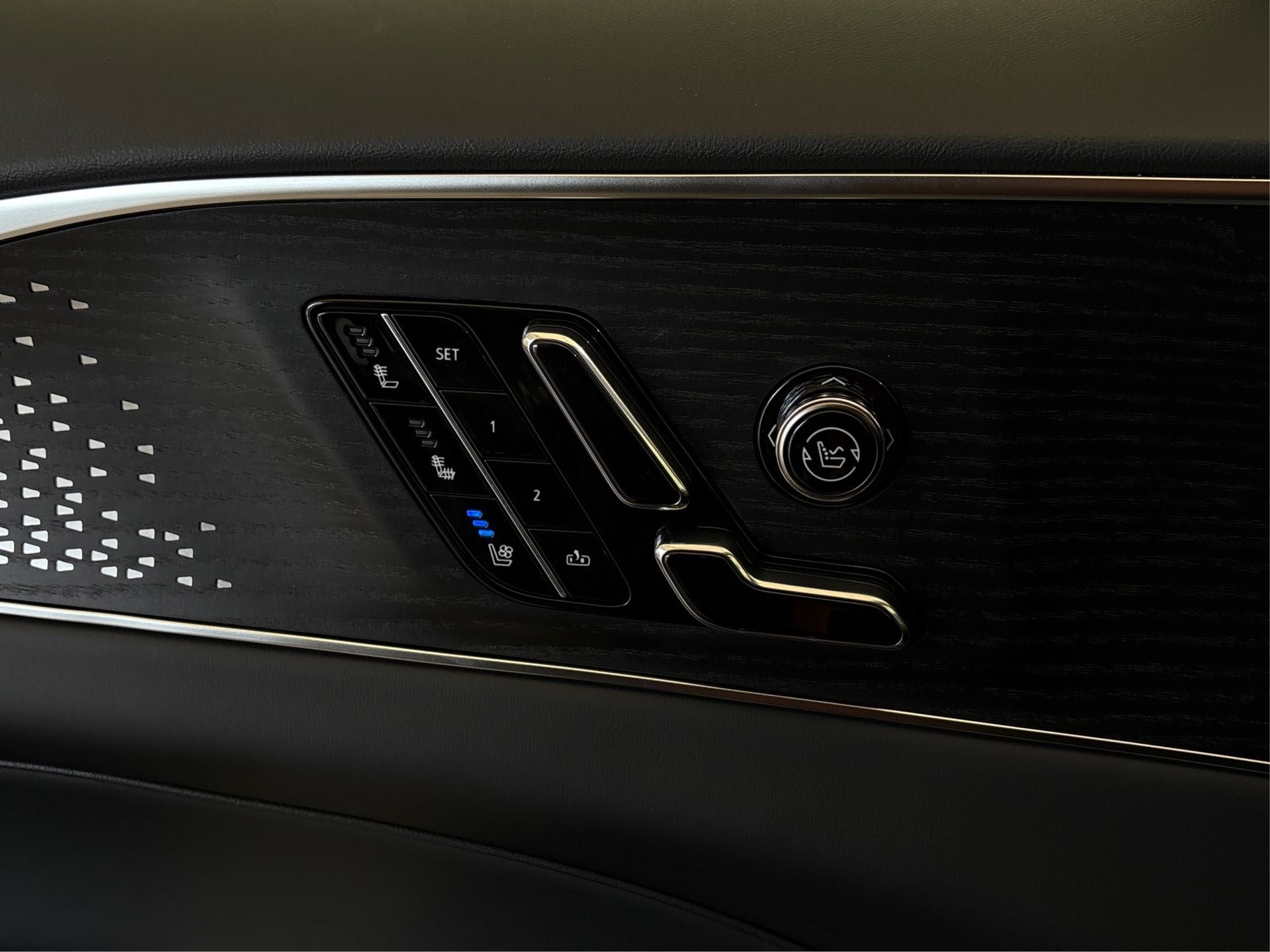 2026 Cadillac LYRIQ V-Series Premium