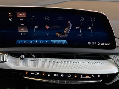 2026 Cadillac OPTIQ Luxury