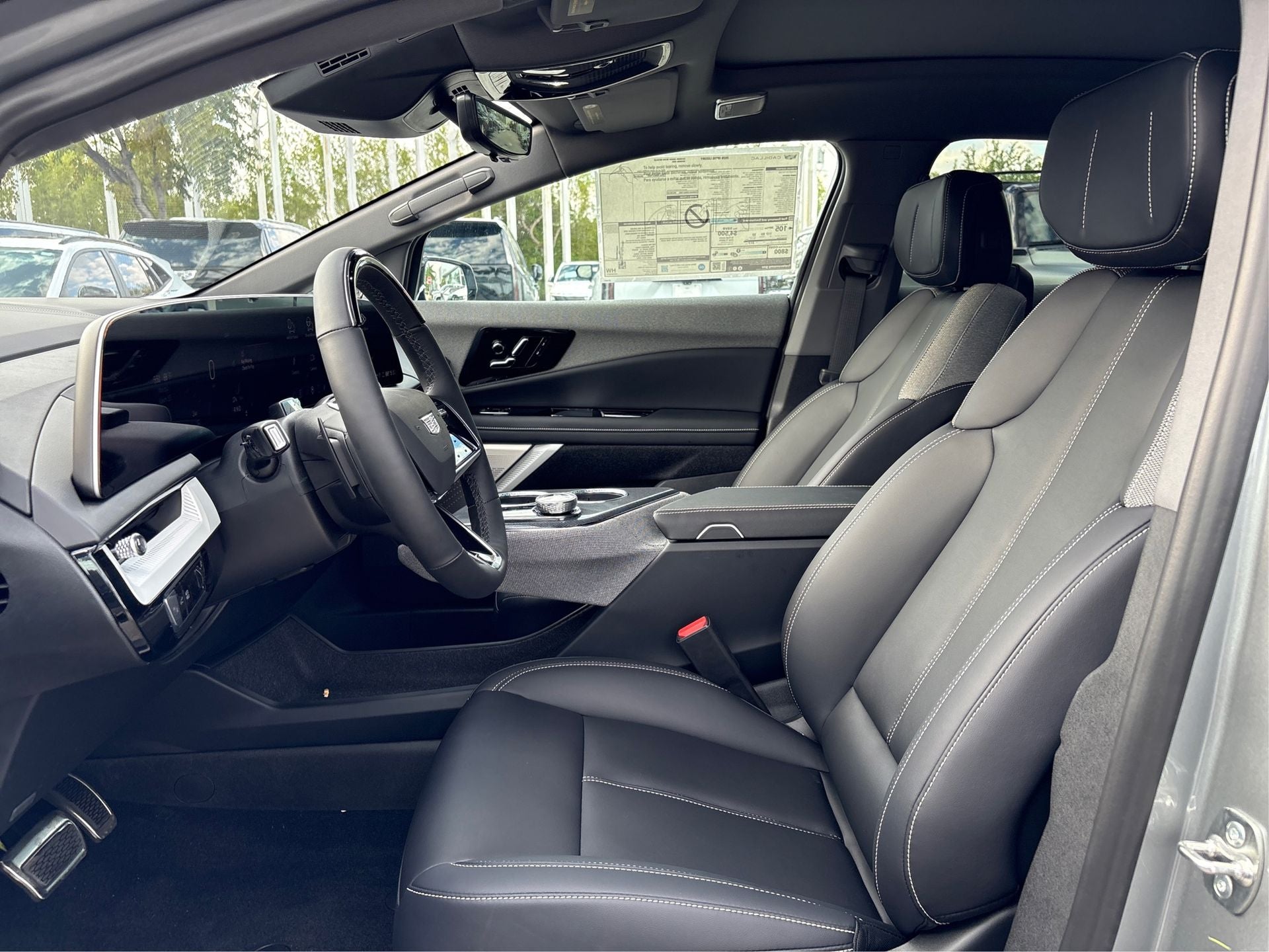 2026 Cadillac OPTIQ Luxury