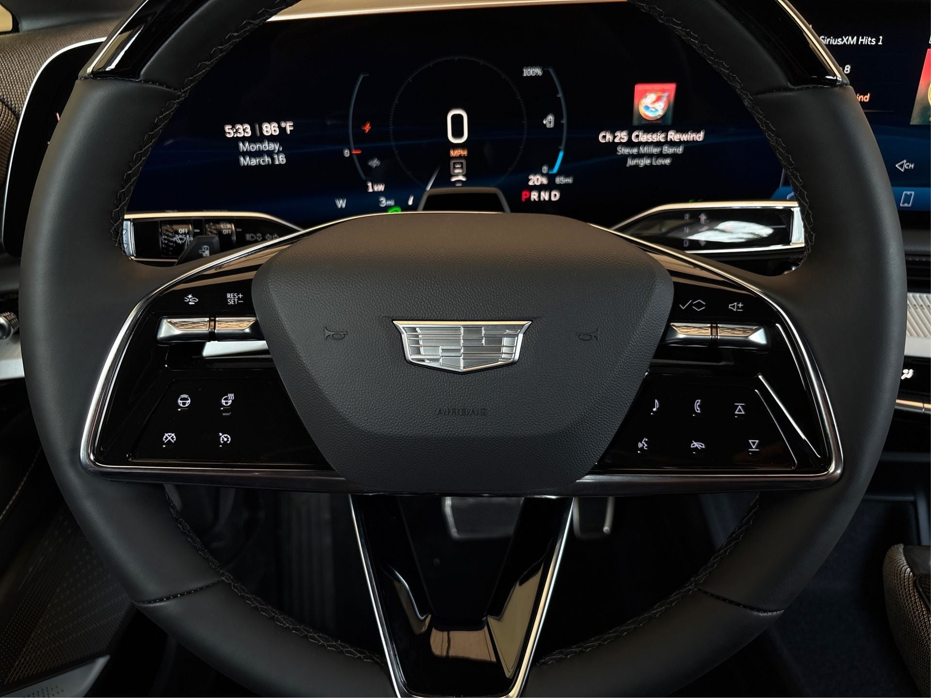 2026 Cadillac OPTIQ Luxury