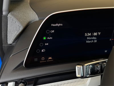 2026 Cadillac OPTIQ Luxury