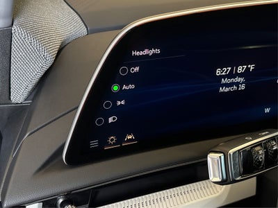 2026 Cadillac OPTIQ Luxury