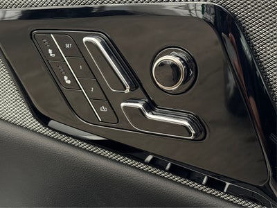 2025 Cadillac OPTIQ Luxury