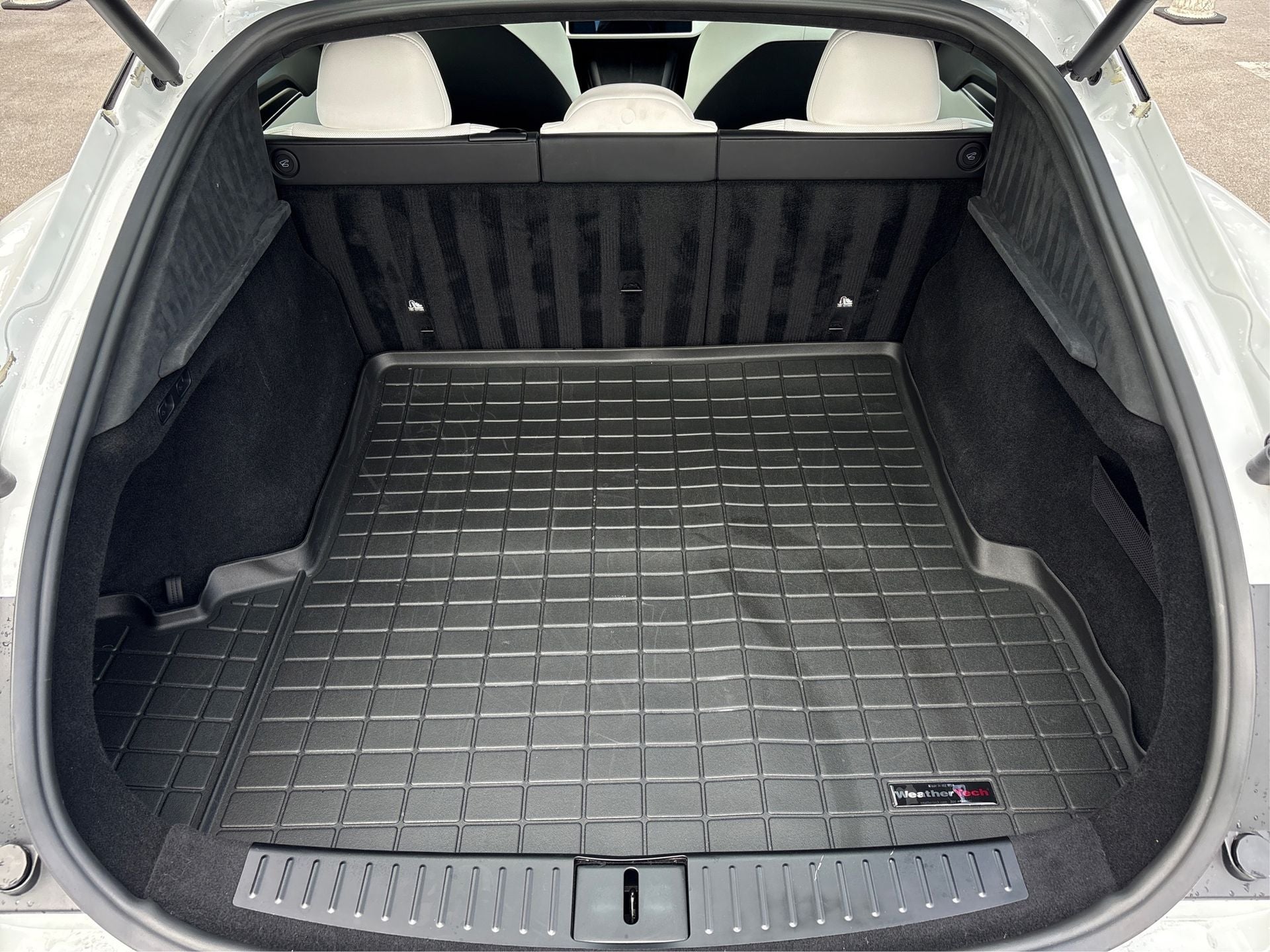 2022 Tesla Model S Plaid