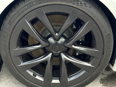 2022 Tesla Model S Plaid