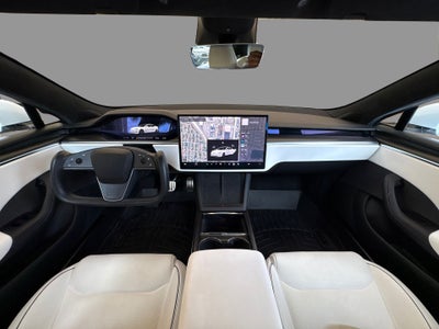 2022 Tesla Model S Plaid