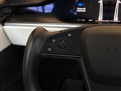 2022 Tesla Model S Plaid