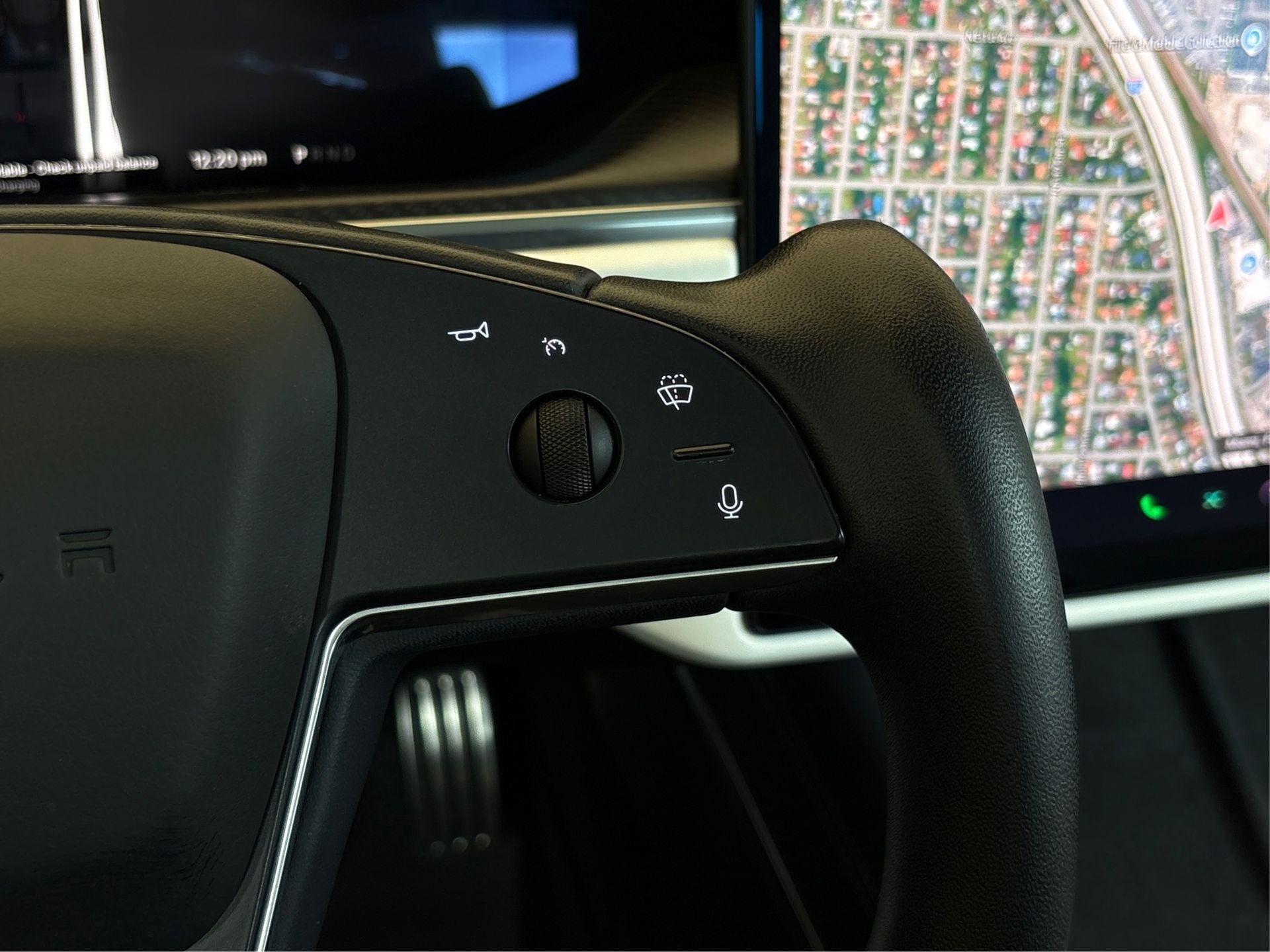 2022 Tesla Model S Plaid