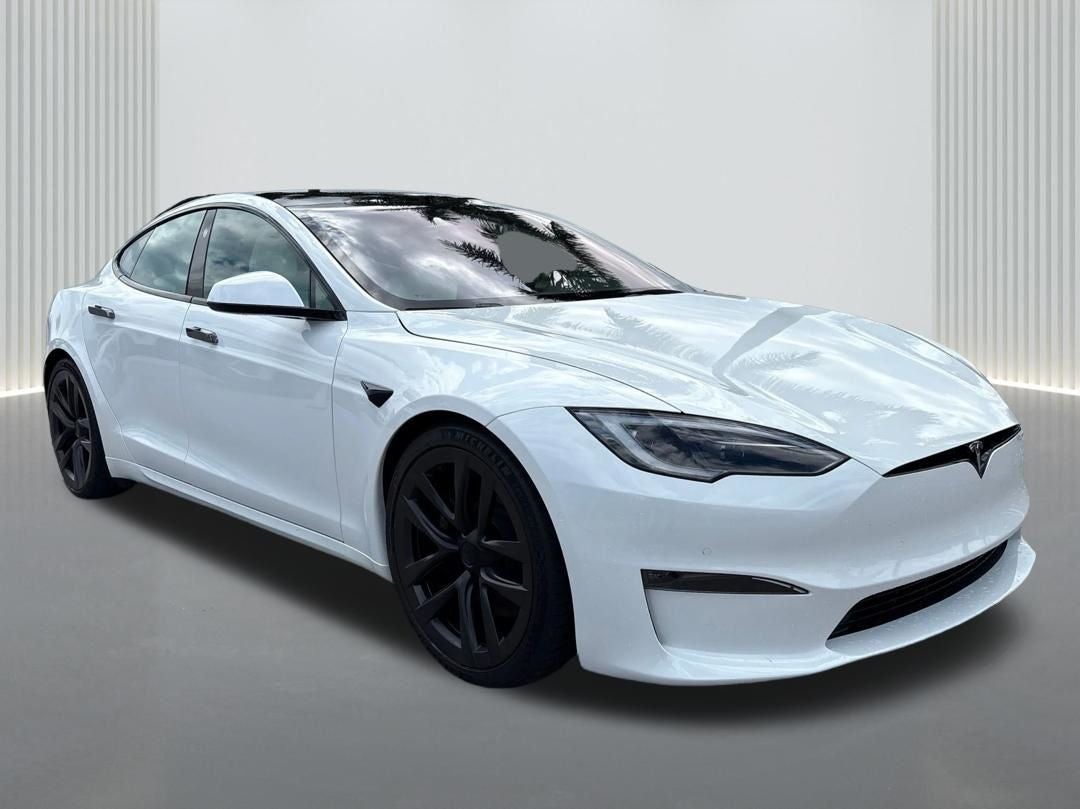 2022 Tesla Model S Plaid