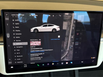 2022 Tesla Model S Plaid