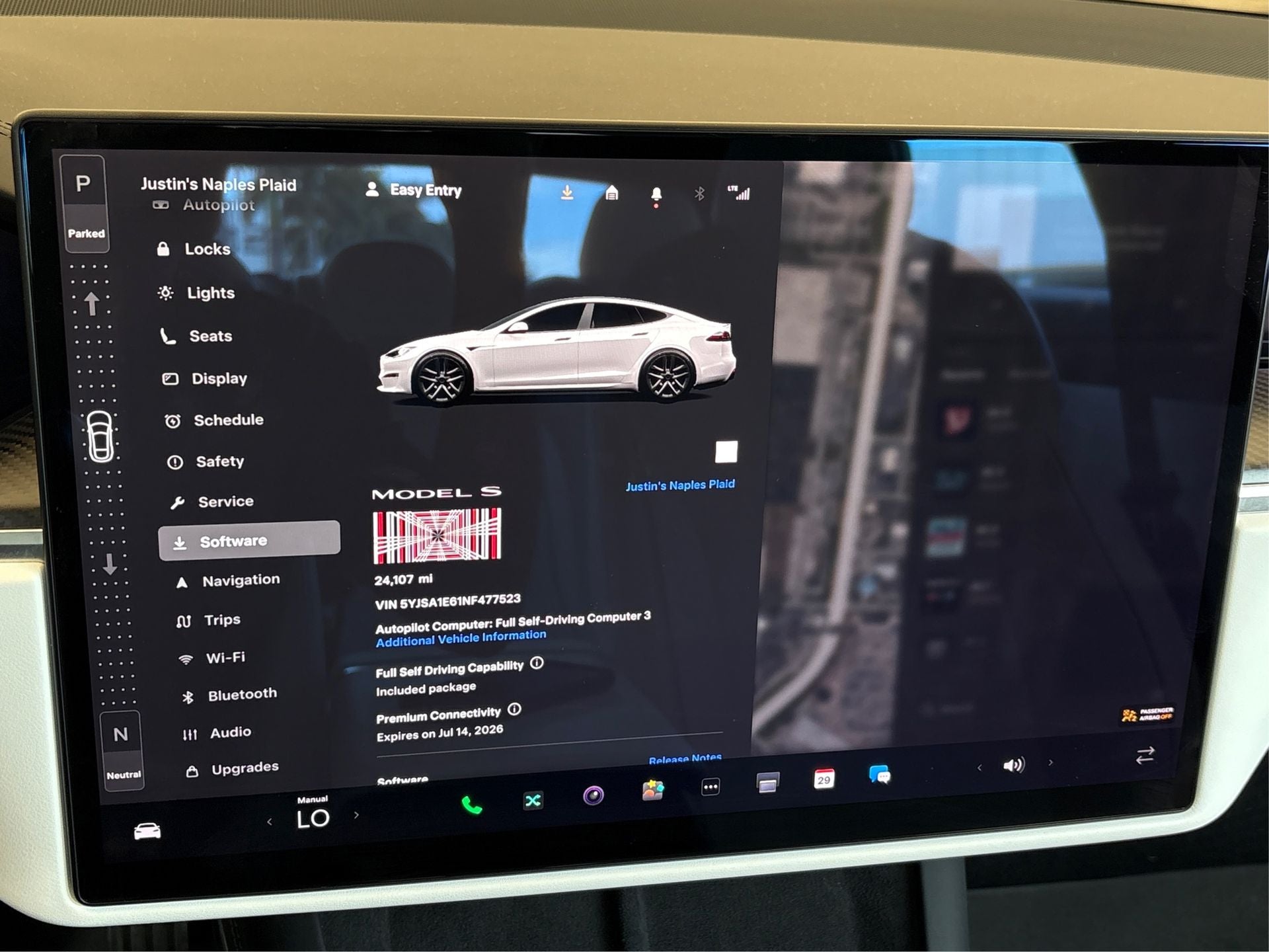 2022 Tesla Model S Plaid