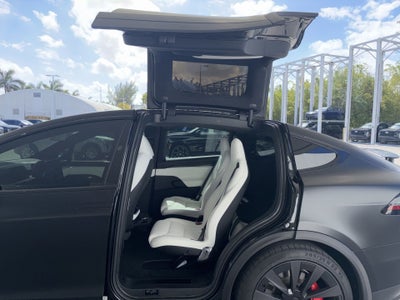 2023 Tesla Model X Plaid