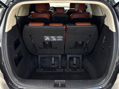 2023 Kia Carnival SX