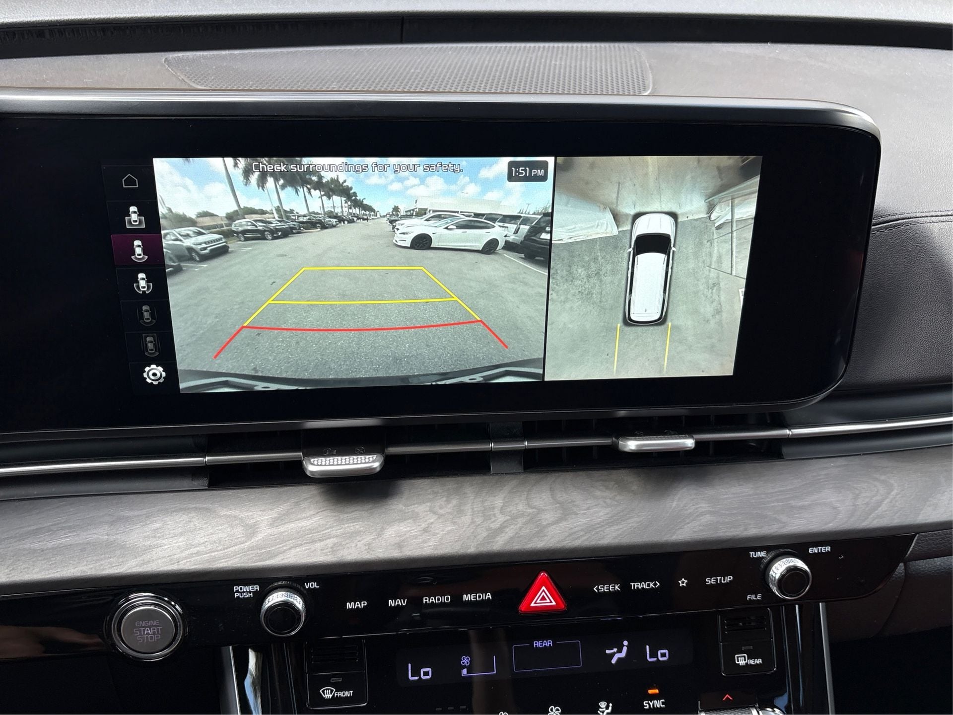 2023 Kia Carnival SX