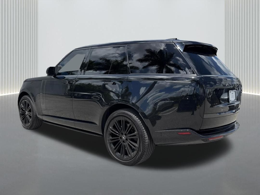 2023 Land Rover Range Rover SE