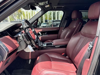 2023 Land Rover Range Rover SE