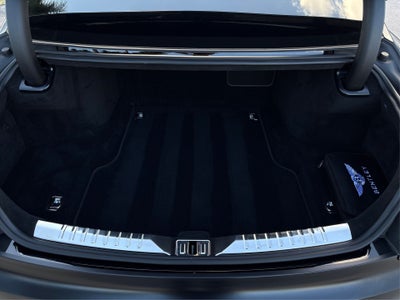 2023 Bentley Flying Spur V8