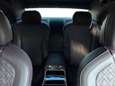 2023 Bentley Flying Spur V8