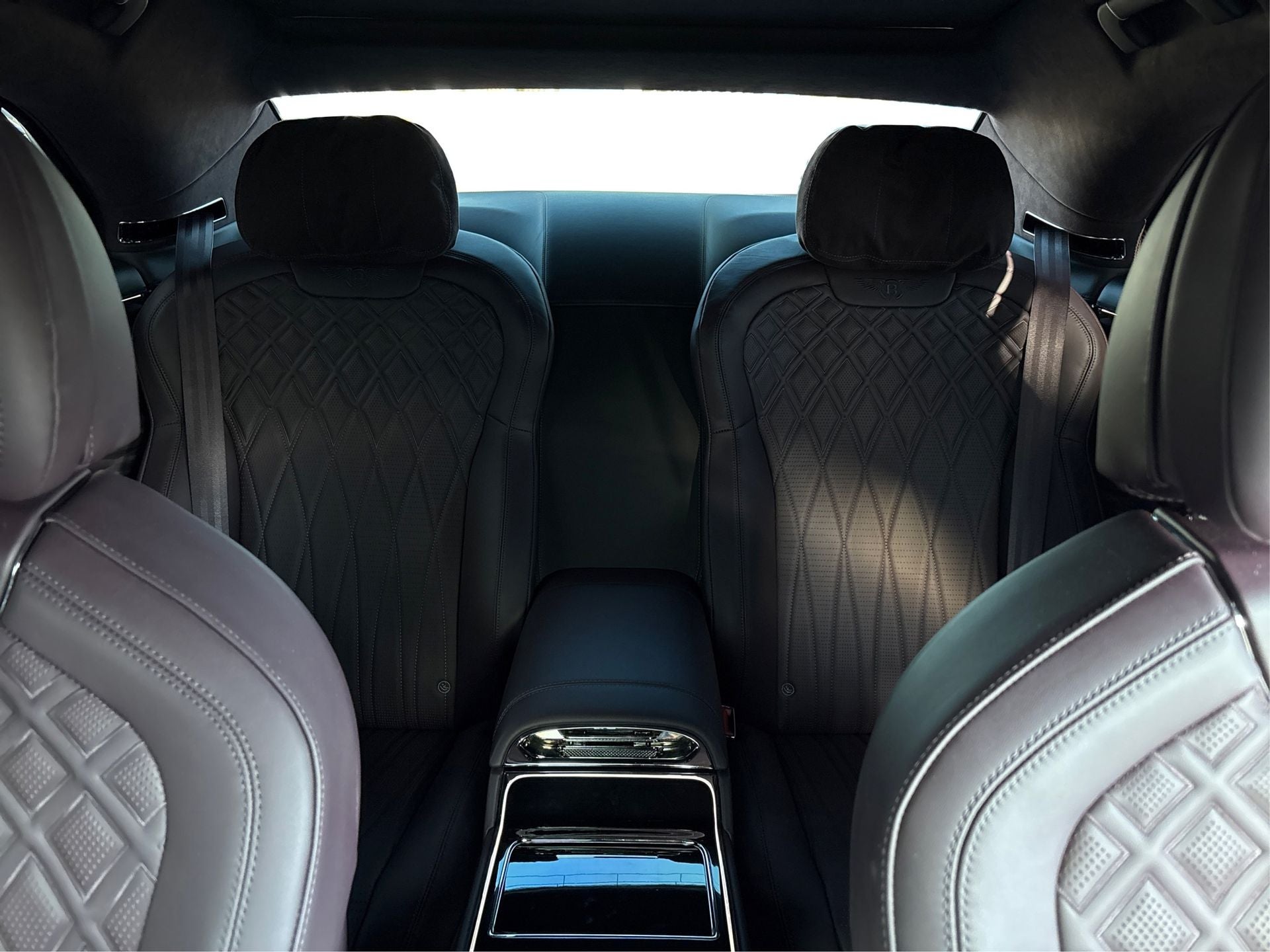 2023 Bentley Flying Spur V8